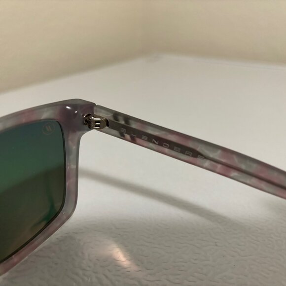 Blenders Sunglasses Romeo Pretty Gangsta - Picture 5 of 7